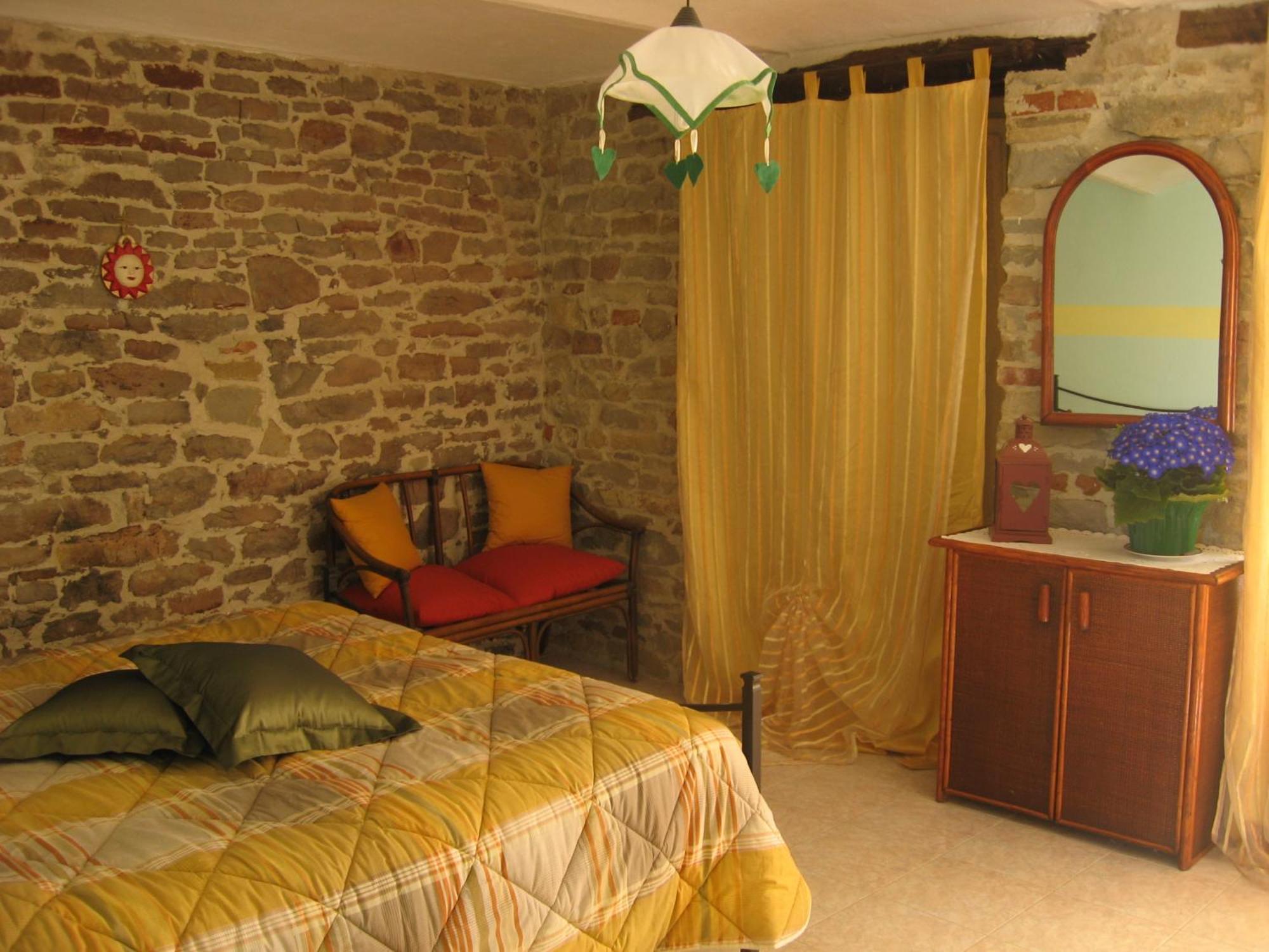 Agriturismo Cascina Serra Cossano Belbo Стая снимка