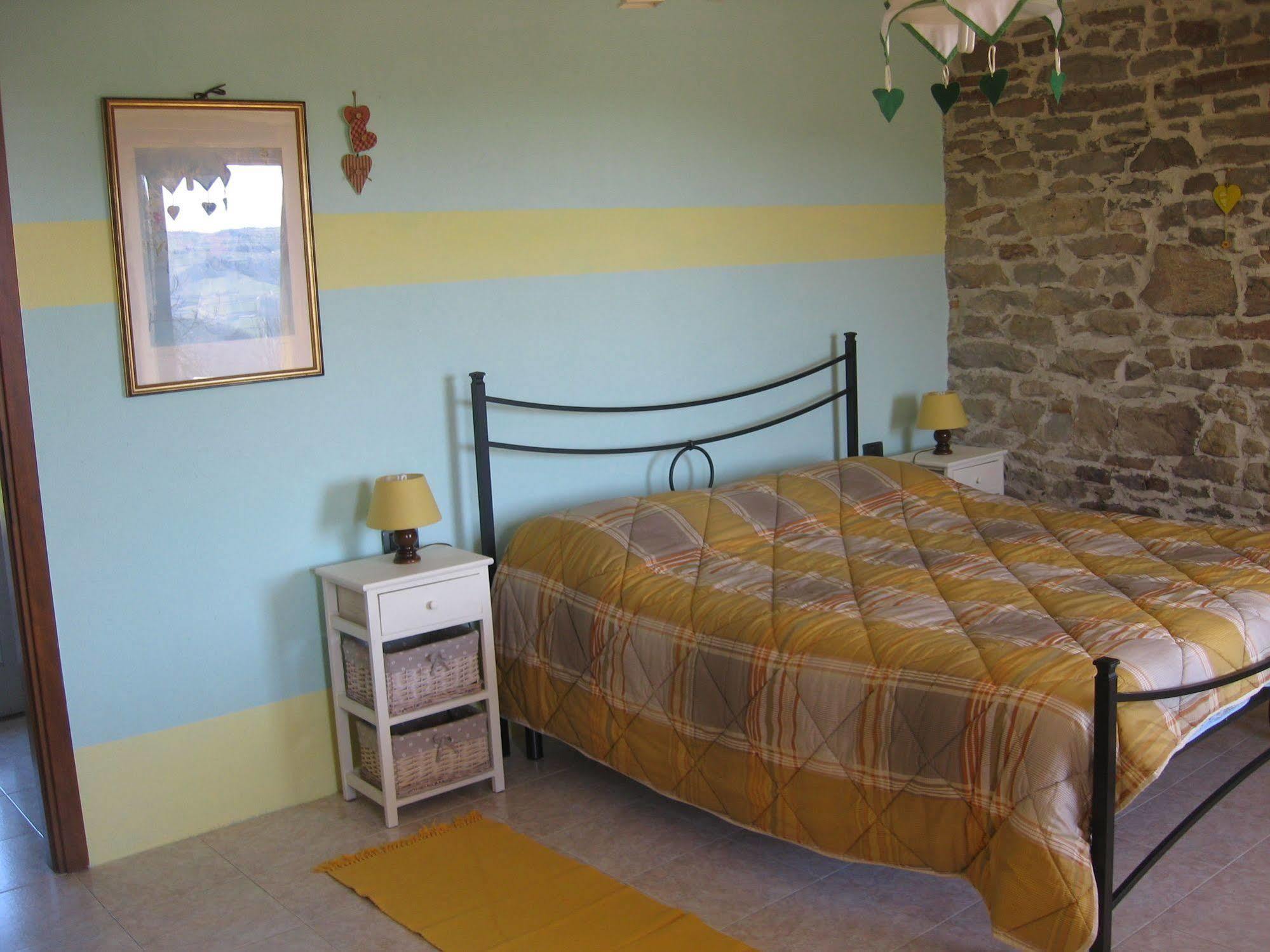 Agriturismo Cascina Serra Cossano Belbo Екстериор снимка